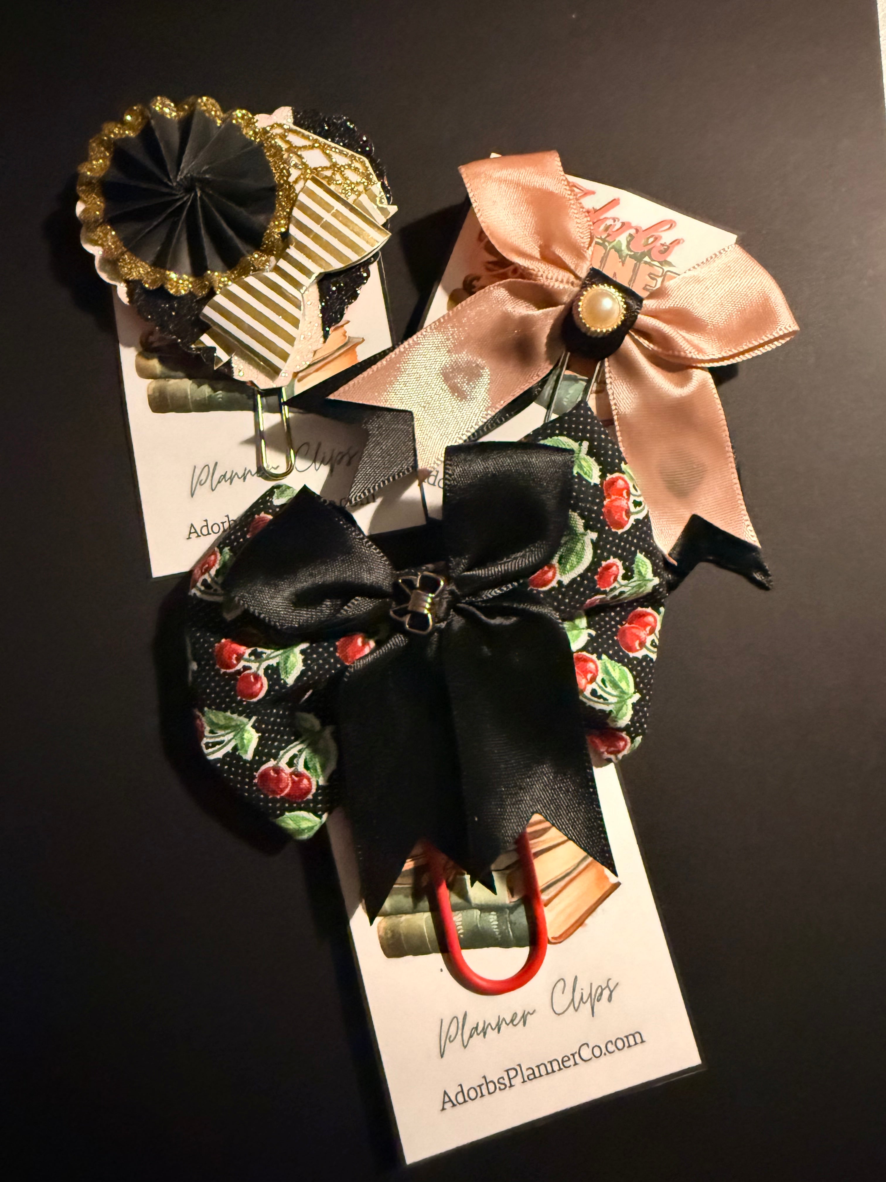 Adorbs Planner Co ‘Romance Me’ Budget Binder | Savings Challenge | Charm | Placeholder Money | Planner Clips #RM20261